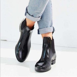 sam edelman tinsley matte chelsea rain booties